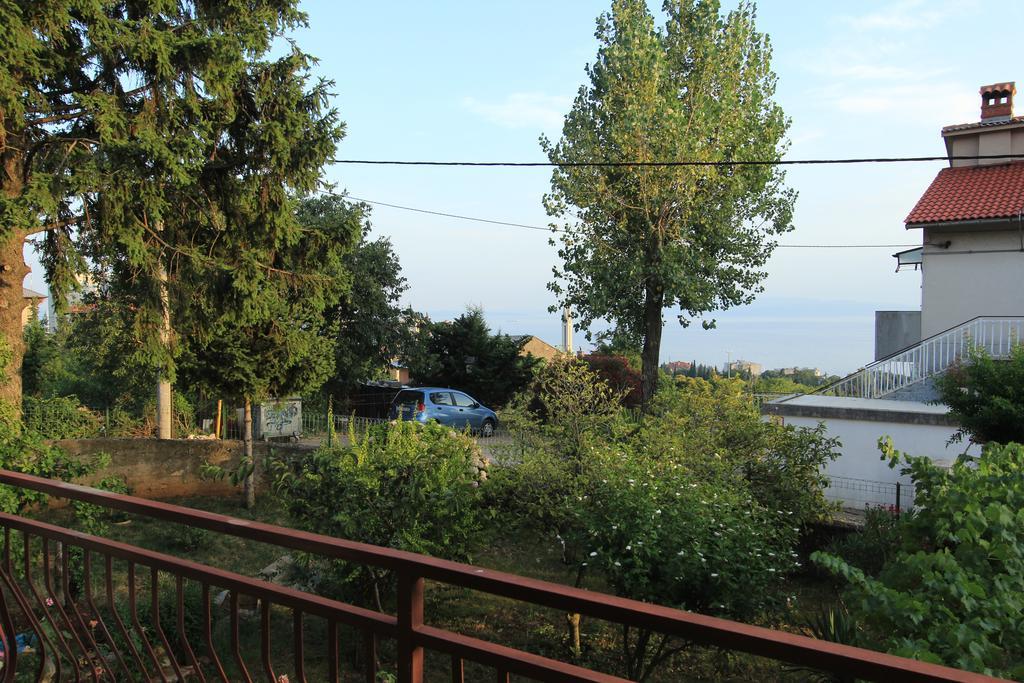 Guest House Kozala Rijeka Exteriör bild